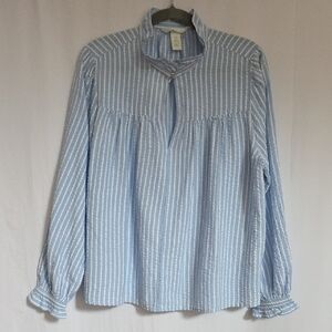 H&M Blue & White Stripe Pullover Top.  Size Small.  New With Tag.